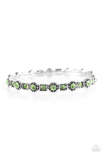 Load image into Gallery viewer, Spring Inspiration - Green
