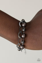 Load image into Gallery viewer, Winner Glimmer - Black
