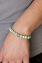 Load image into Gallery viewer, Im Here For The Bride - Green
