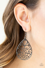 Load image into Gallery viewer, Lovely Lotus - Black
