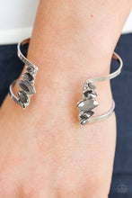 Load image into Gallery viewer, Glam Power - Silver
